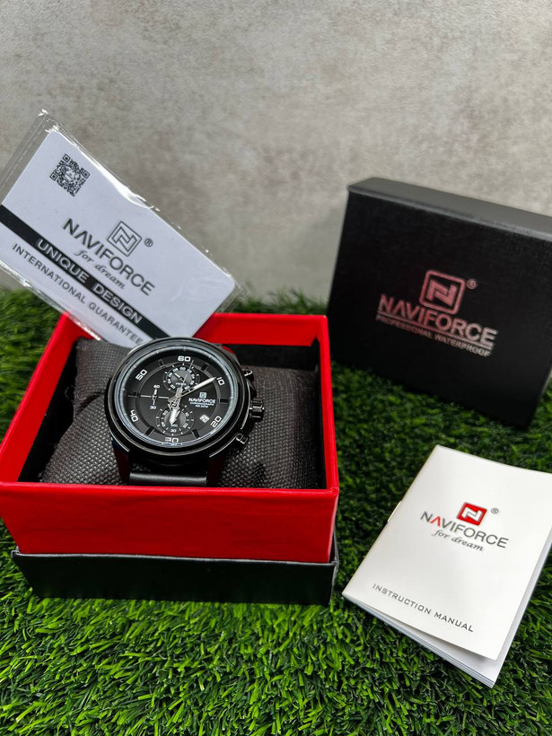 ساعت مردانه naviforce شماره مدلnf8075 جنس بند چرم اصل