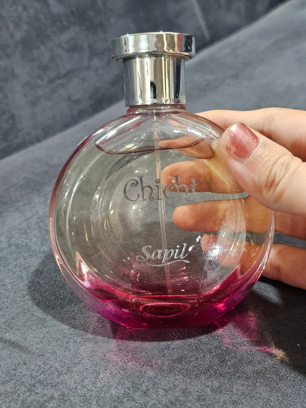 عطر ادکلن چی چی زنانه (چی چی صورتی)ساپیل